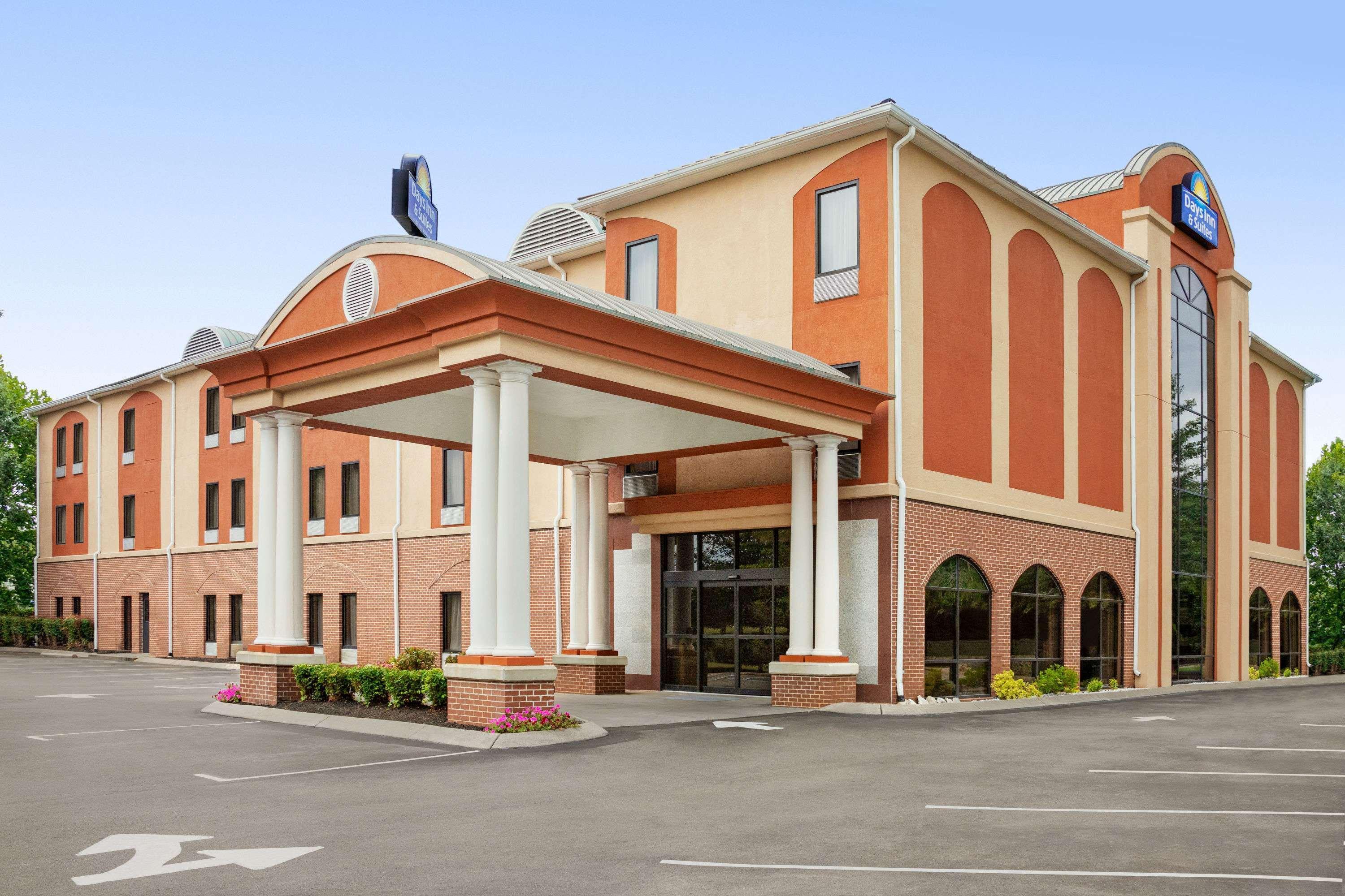 Days Inn & Suites By Wyndham Murfreesboro Exterior foto